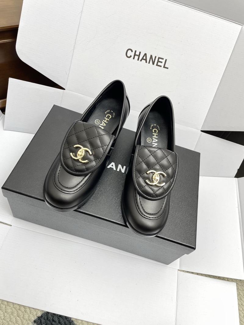 Ch**el loafers